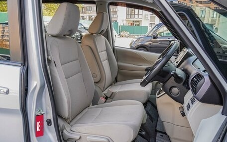 Nissan Serena IV, 2019 год, 2 380 000 рублей, 11 фотография