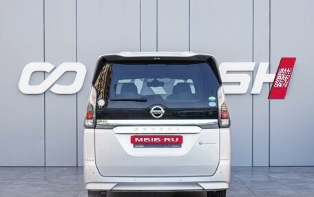 Nissan Serena IV, 2019 год, 2 380 000 рублей, 4 фотография