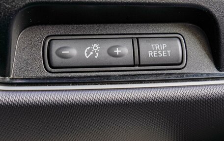 Nissan Serena IV, 2019 год, 2 380 000 рублей, 25 фотография