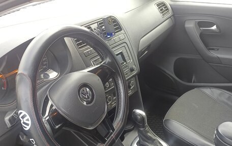 Volkswagen Polo VI (EU Market), 2017 год, 1 170 000 рублей, 7 фотография