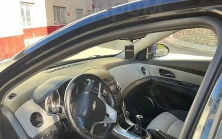 Chevrolet Cruze II, 2014 год, 700 000 рублей, 6 фотография