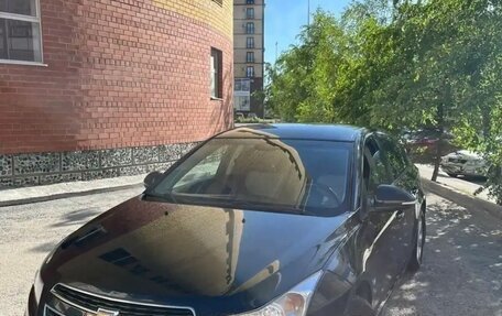 Chevrolet Cruze II, 2014 год, 700 000 рублей, 2 фотография