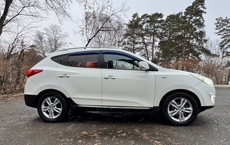 Hyundai Tucson III, 2011 год, 1 300 000 рублей, 10 фотография