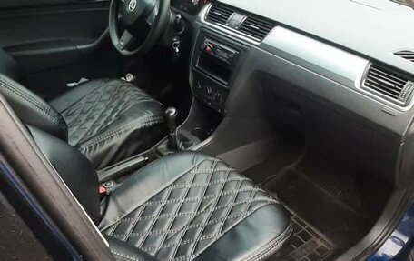 Skoda Rapid I, 2015 год, 800 000 рублей, 6 фотография