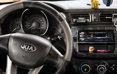 KIA Rio III рестайлинг, 2013 год, 700 000 рублей, 7 фотография