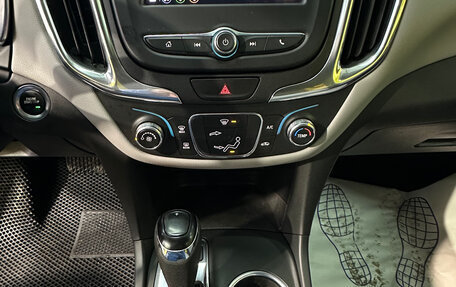 Chevrolet Equinox III, 2020 год, 1 999 000 рублей, 14 фотография