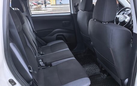 Mitsubishi Outlander III рестайлинг 3, 2011 год, 1 330 000 рублей, 19 фотография