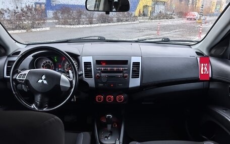 Mitsubishi Outlander III рестайлинг 3, 2011 год, 1 330 000 рублей, 20 фотография