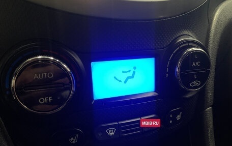 Hyundai Solaris II рестайлинг, 2011 год, 565 000 рублей, 16 фотография