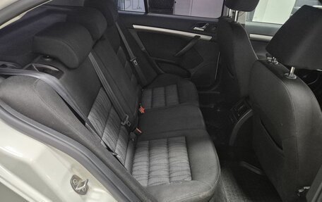 Skoda Octavia, 2011 год, 596 000 рублей, 15 фотография