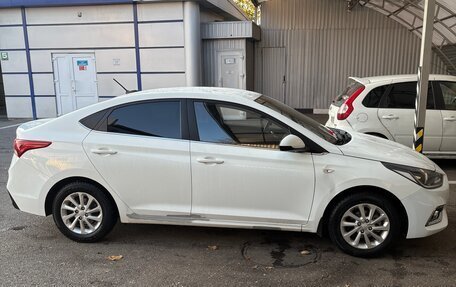 Hyundai Solaris II рестайлинг, 2019 год, 1 250 000 рублей, 1 фотография