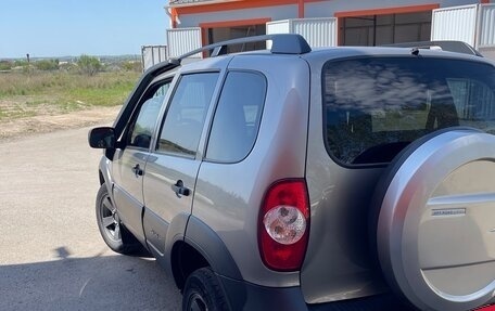 Chevrolet Niva I рестайлинг, 2020 год, 1 050 000 рублей, 6 фотография