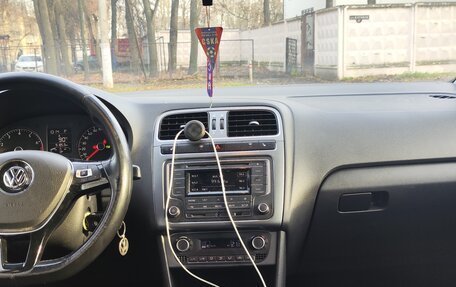 Volkswagen Polo VI (EU Market), 2016 год, 1 250 000 рублей, 6 фотография