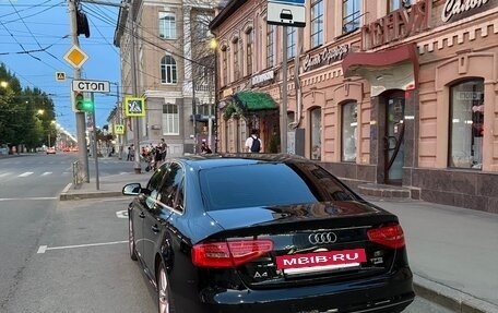 Audi A4, 2014 год, 1 900 000 рублей, 4 фотография