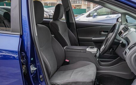 Toyota Prius Alpha I (ZVW40/41), 2013 год, 1 230 000 рублей, 10 фотография