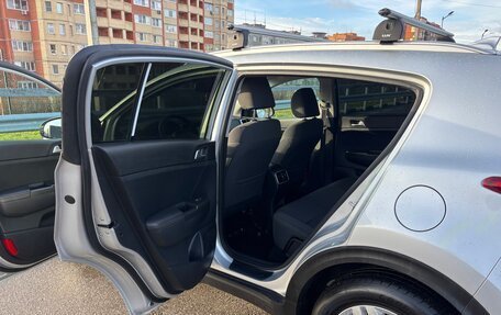 KIA Sportage IV рестайлинг, 2017 год, 2 000 000 рублей, 10 фотография