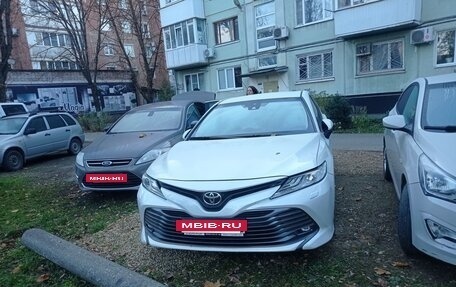 Toyota Camry, 2020 год, 3 700 000 рублей, 2 фотография