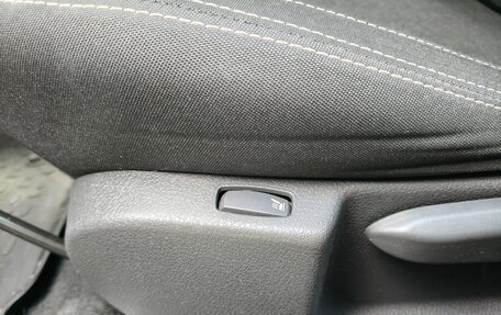 Renault Logan II, 2020 год, 1 000 000 рублей, 12 фотография