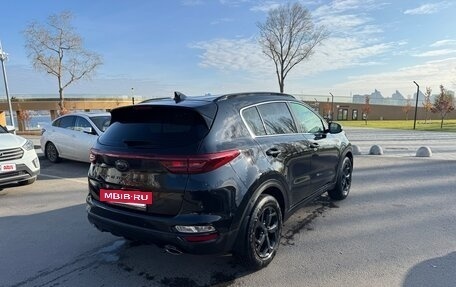 KIA Sportage IV рестайлинг, 2021 год, 2 650 000 рублей, 6 фотография