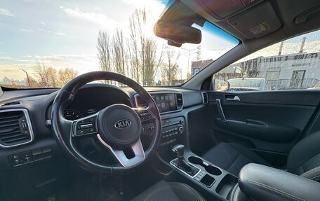 KIA Sportage IV рестайлинг, 2021 год, 2 650 000 рублей, 12 фотография