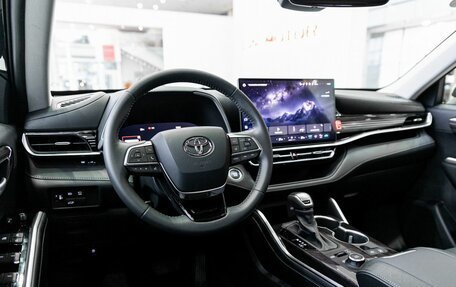 Toyota Highlander, 2025 год, 6 450 000 рублей, 7 фотография