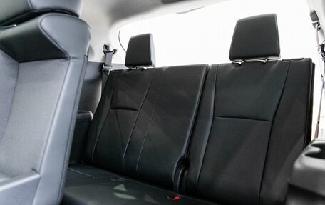 Toyota Highlander, 2025 год, 6 450 000 рублей, 13 фотография