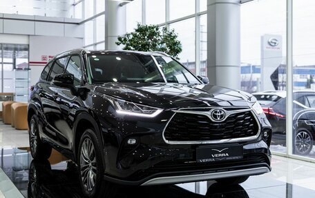Toyota Highlander, 2025 год, 6 450 000 рублей, 17 фотография