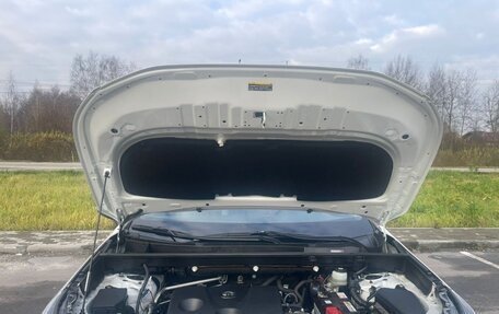 Toyota RAV4, 2021 год, 3 000 000 рублей, 26 фотография