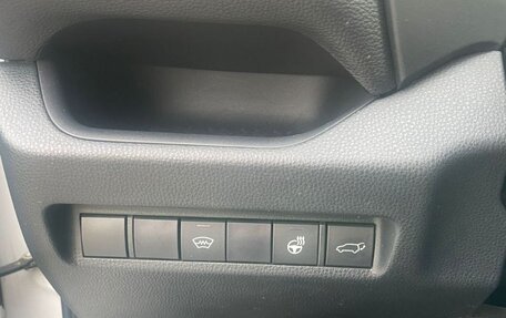 Toyota RAV4, 2021 год, 3 000 000 рублей, 23 фотография