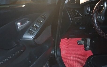 Hyundai ix35 I рестайлинг, 2012 год, 1 150 000 рублей, 5 фотография