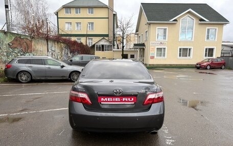 Toyota Camry, 2007 год, 980 000 рублей, 4 фотография