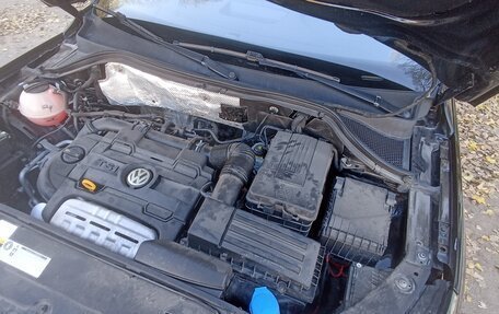 Volkswagen Tiguan I, 2015 год, 1 530 000 рублей, 26 фотография