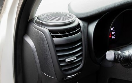 KIA Soul II рестайлинг, 2018 год, 1 549 900 рублей, 30 фотография