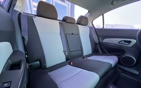 Chevrolet Cruze II, 2014 год, 798 500 рублей, 13 фотография