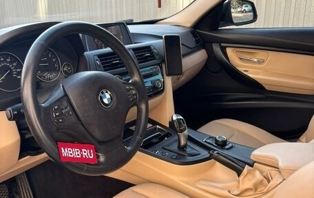 BMW 3 серия, 2017 год, 1 350 000 рублей, 10 фотография