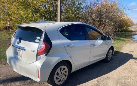 Toyota Aqua I, 2019 год, 1 380 000 рублей, 2 фотография