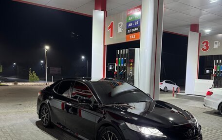 Toyota Camry, 2018 год, 2 650 000 рублей, 7 фотография