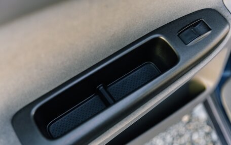 Toyota Camry V40, 2004 год, 1 800 000 рублей, 22 фотография