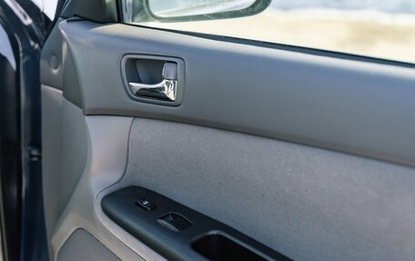 Toyota Camry V40, 2004 год, 1 800 000 рублей, 25 фотография