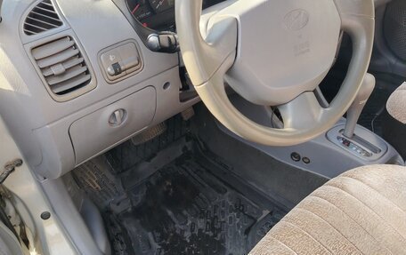 Hyundai Accent II, 2008 год, 440 000 рублей, 11 фотография