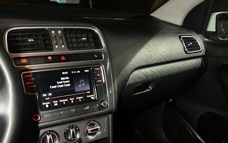 Volkswagen Polo VI (EU Market), 2018 год, 600 000 рублей, 8 фотография