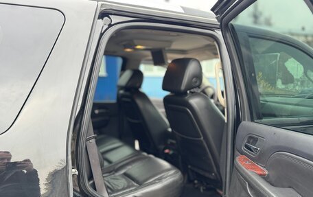 Cadillac Escalade III, 2007 год, 1 250 000 рублей, 15 фотография