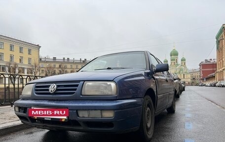 Volkswagen Vento, 1997 год, 115 000 рублей, 4 фотография