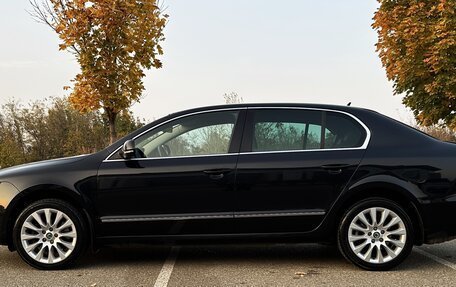 Skoda Superb III рестайлинг, 2010 год, 1 050 000 рублей, 5 фотография