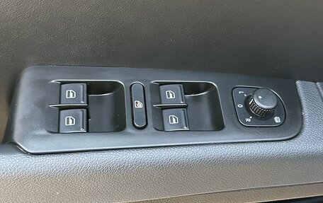 Skoda Superb III рестайлинг, 2010 год, 1 050 000 рублей, 12 фотография