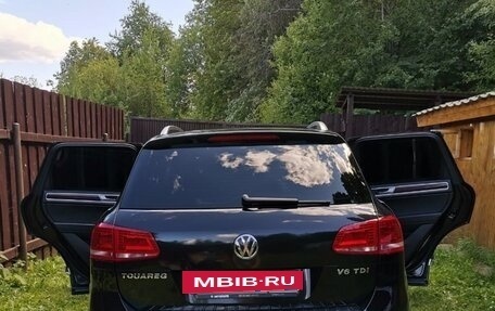 Volkswagen Touareg III, 2015 год, 2 400 000 рублей, 2 фотография