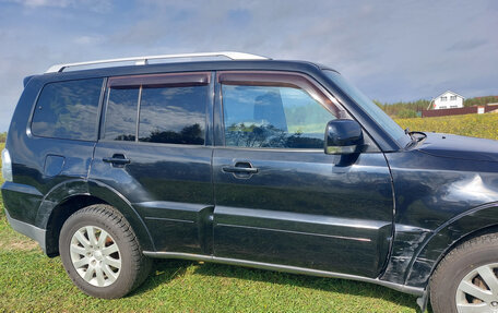 Mitsubishi Pajero IV, 2007 год, 1 200 000 рублей, 3 фотография