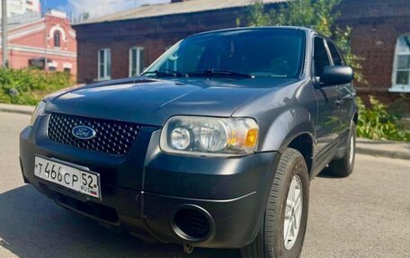 Ford Escape II, 2004 год, 590 000 рублей, 1 фотография