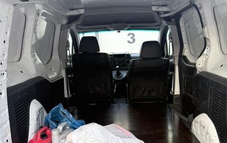 Peugeot Partner II рестайлинг 2, 2012 год, 550 000 рублей, 6 фотография