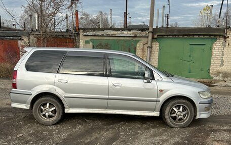 Mitsubishi Chariot III, 1998 год, 330 000 рублей, 2 фотография